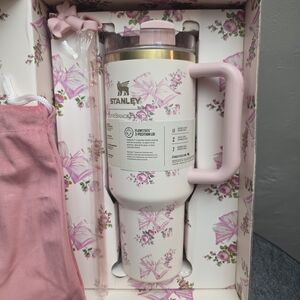 Stanley x LoveShackFaStanley Pink Floral Tumbler with Handle and Straw